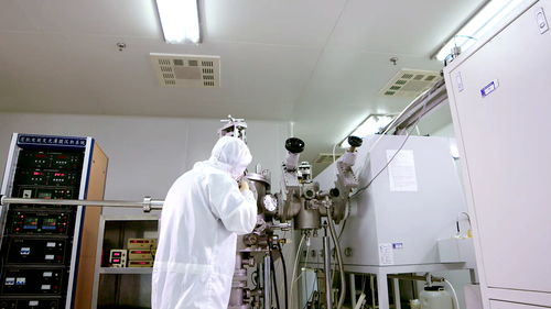 西安瑞聯 致力于精細化學品研發 高新區助力其躋身全球光電顯示材料供應商前列